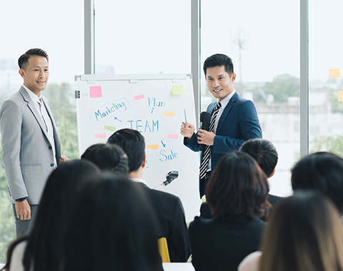 Đào tạo & Huấn luyện Đội Ngũ Xuất Sắc